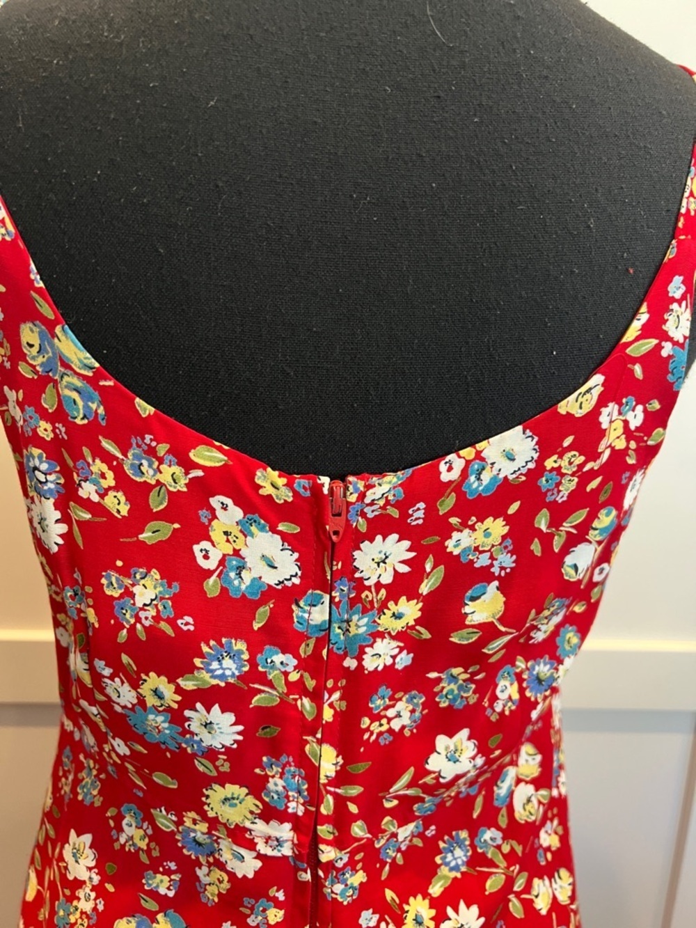 Rabbit Rabbit Rabbit Red Floral Dress with Yellow & Blue Blooms Size 4P - Picture 8 of 10